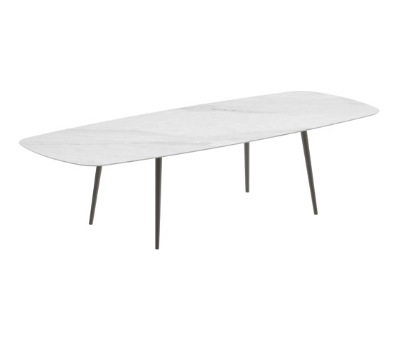 Styletto dining table 300x120cm | Tables de repas | Royal Botania