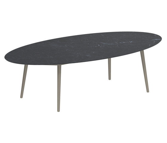 Styletto low dining table 320x140cm | Tables de repas | Royal Botania