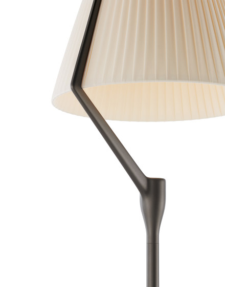 Angelo Stone Tavolo Titanio | Lampade tavolo | Kartell