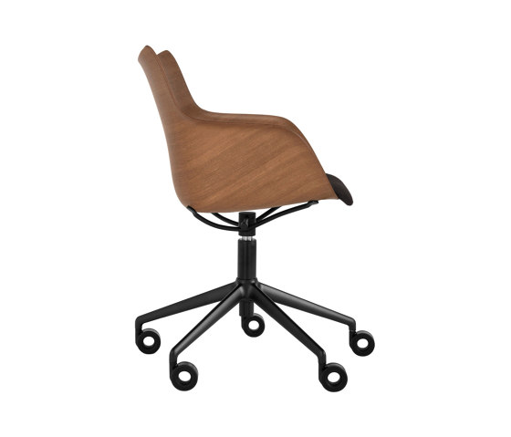 Q/Wood Rotelle Soft Legno Scuro/Nero/Nero | Poltrone | Kartell