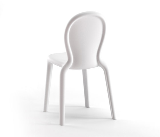 Chloé | Chair | Sedie | PLUST