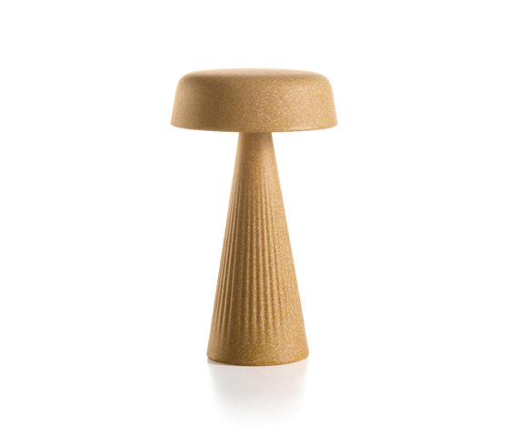 Fade | Table Lamp | Tischleuchten | PLUST