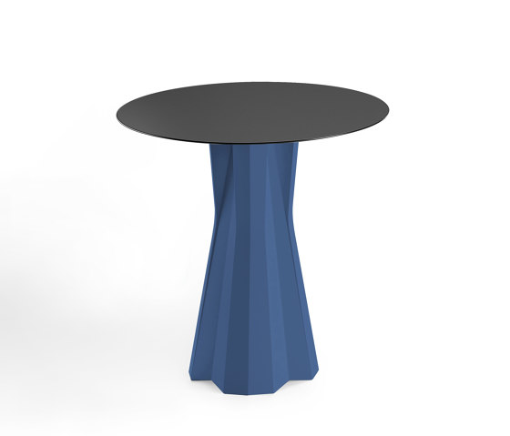 Frozen | Dining Table | Bistro tables | PLUST