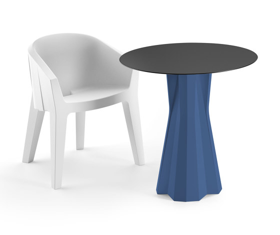 Frozen | Dining Table | Bistro tables | PLUST