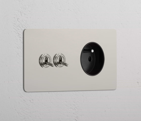 Double 2x Toggle & French Module Round | Interruttori-prese combinate (Schuko) | Corston Architectural Detail