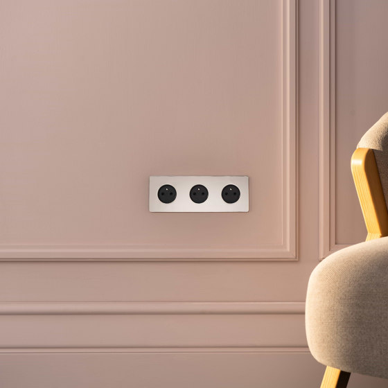 Triple 3x French Power Module Round | Sockets | Corston Architectural Detail