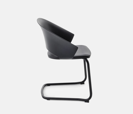 Icon Cantilever 7800, 7850 | Chaises | Mara