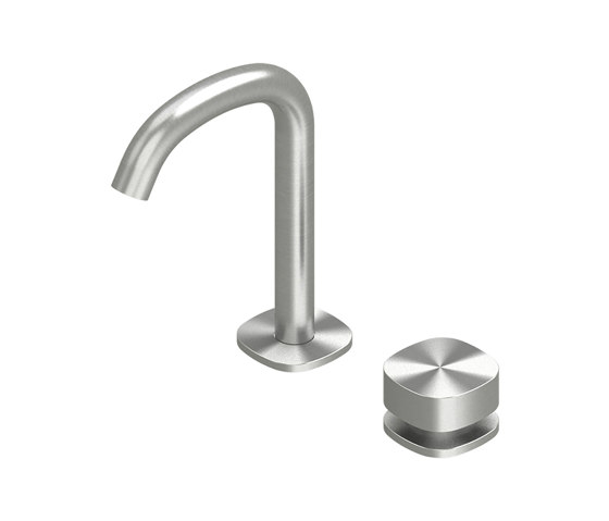 Super | Traditional two-hole countertop mixer group with swivel spout | Bath taps | Quadrodesign