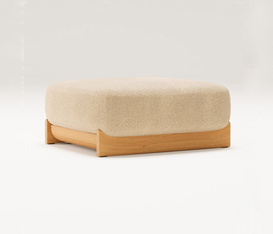 Dome Sofa | Poufs / Polsterhocker | Wewood