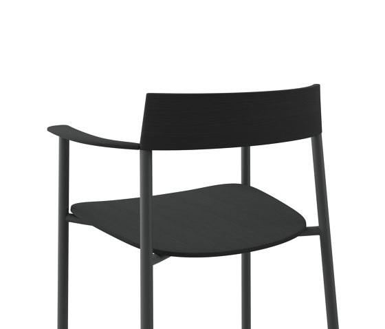 Perxa stackable chair | Sedie | viccarbe