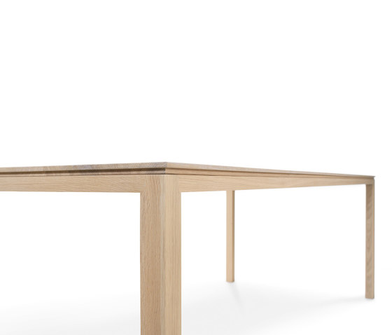 Flynt Oak | Dining tables | Kluskens Meubelcreaties