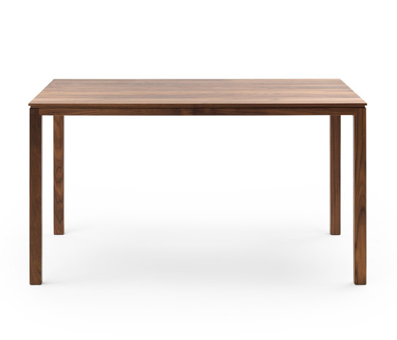 Flynt Walnut | Dining tables | Kluskens Meubelcreaties