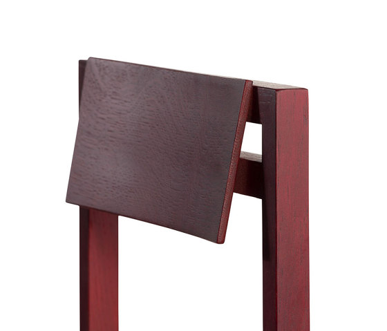 Haus Chair Oak Red | Sillas | Kluskens Meubelcreaties