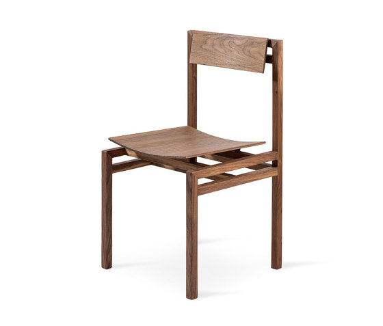 Haus Chair Walnut | Chairs | Kluskens Meubelcreaties