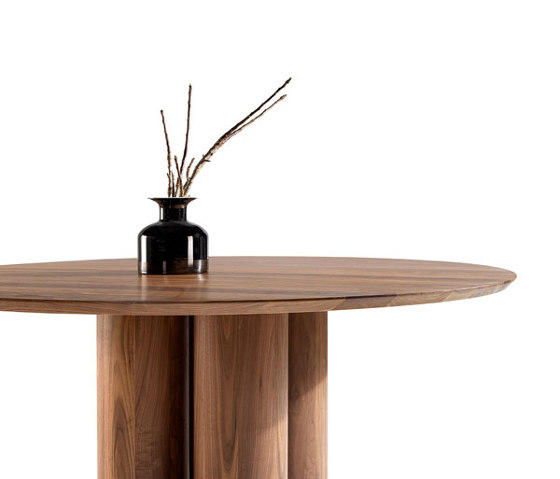 Jumbo Walnut | Mesas comedor | Kluskens Meubelcreaties