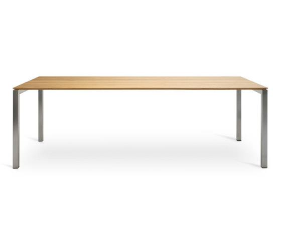 Slim | Dining tables | Kluskens Meubelcreaties