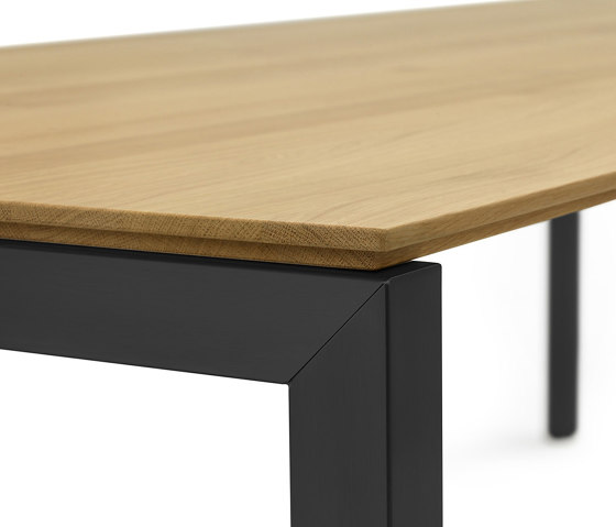 Slim Black | Mesas comedor | Kluskens Meubelcreaties