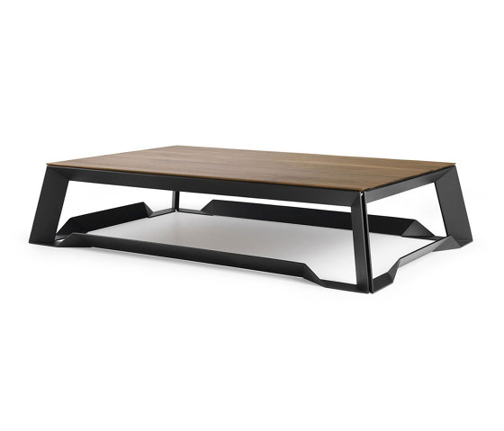 Tank steel table | Mesas de centro | Kluskens Meubelcreaties