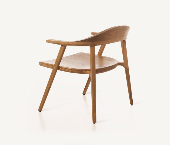 Mantis Lounge Chair | Fauteuils | BassamFellows