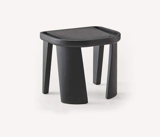 Cluster Stool | Hocker | BassamFellows