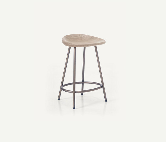 Pebble Stools | Hocker | BassamFellows