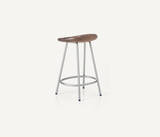 Pebble Stools | Taburetes | BassamFellows