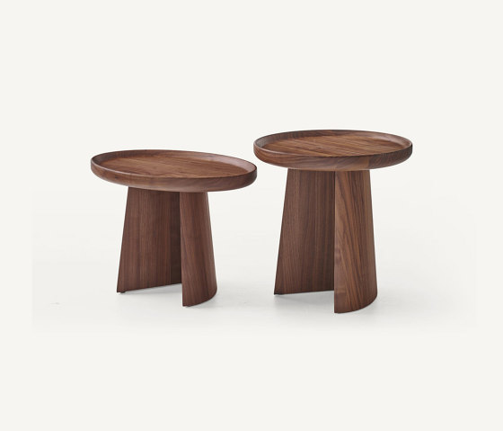 Bi-Ped Side/Coffee Tables | Couchtische | BassamFellows