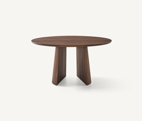 Bi-Ped Tables | Couchtische | BassamFellows