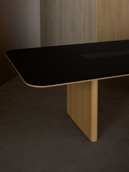 Aion Table | Tables de repas | Walter Knoll