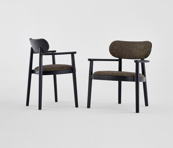 118 PFV | Chaises | Thonet