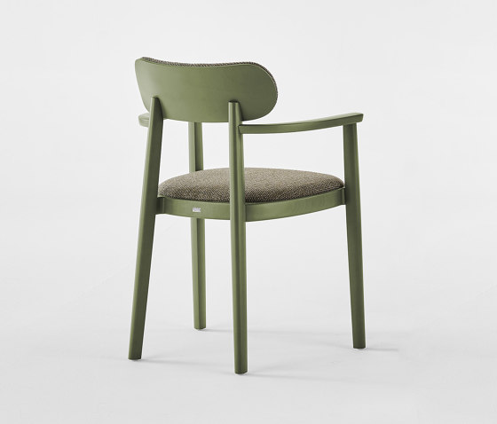 118 PFV | Chaises | Thonet