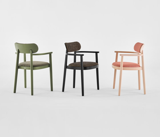 118 PFV | Chaises | Thonet