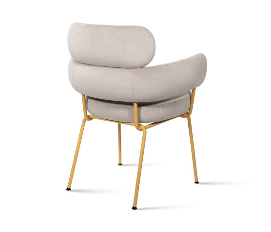 Takumi armchair | Sedie | Infiniti