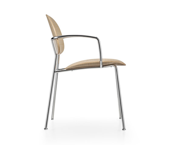 Tondina 4 legs with arms | Chaises | Infiniti