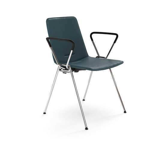 Yunity Chair | Chaises | Walter K.