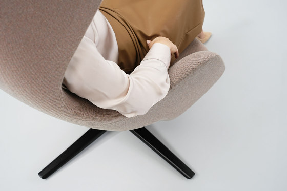 Sandie Executive Chair | Bürodrehstühle | Narbutas