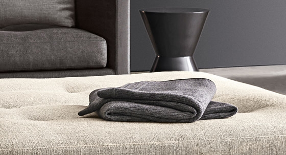 Andersen "Throw" | Duvets | Minotti