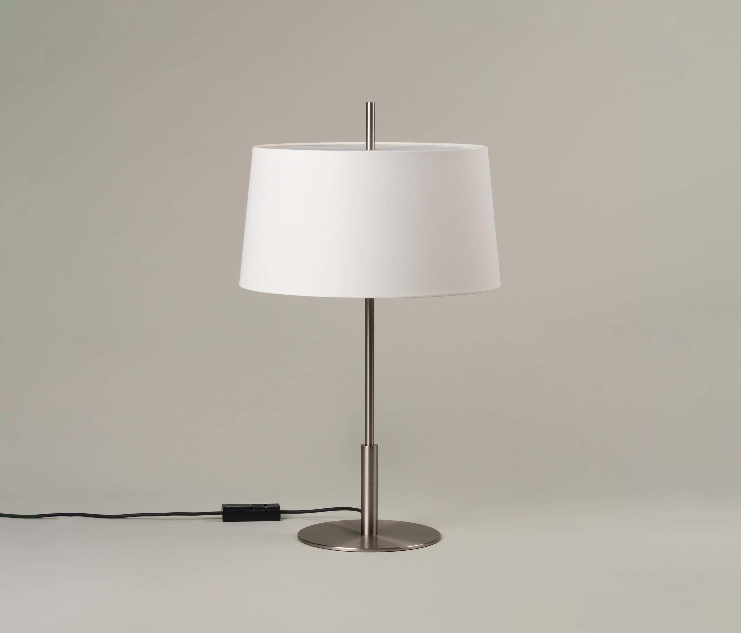 Diana Menor | Table Lamp | Architonic