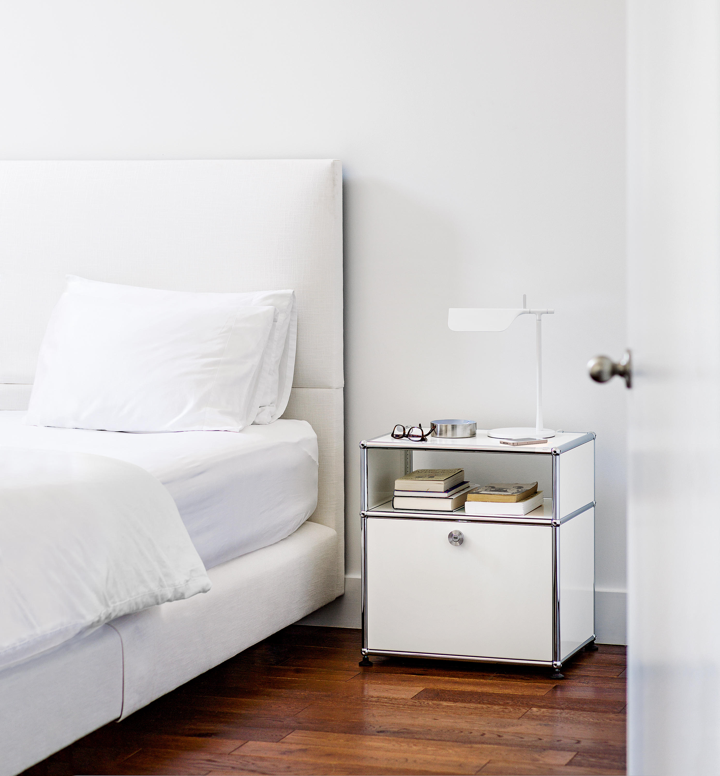 USM Haller Nightstand Pure White Architonic USM Haller Nightstand Pure White Architonic