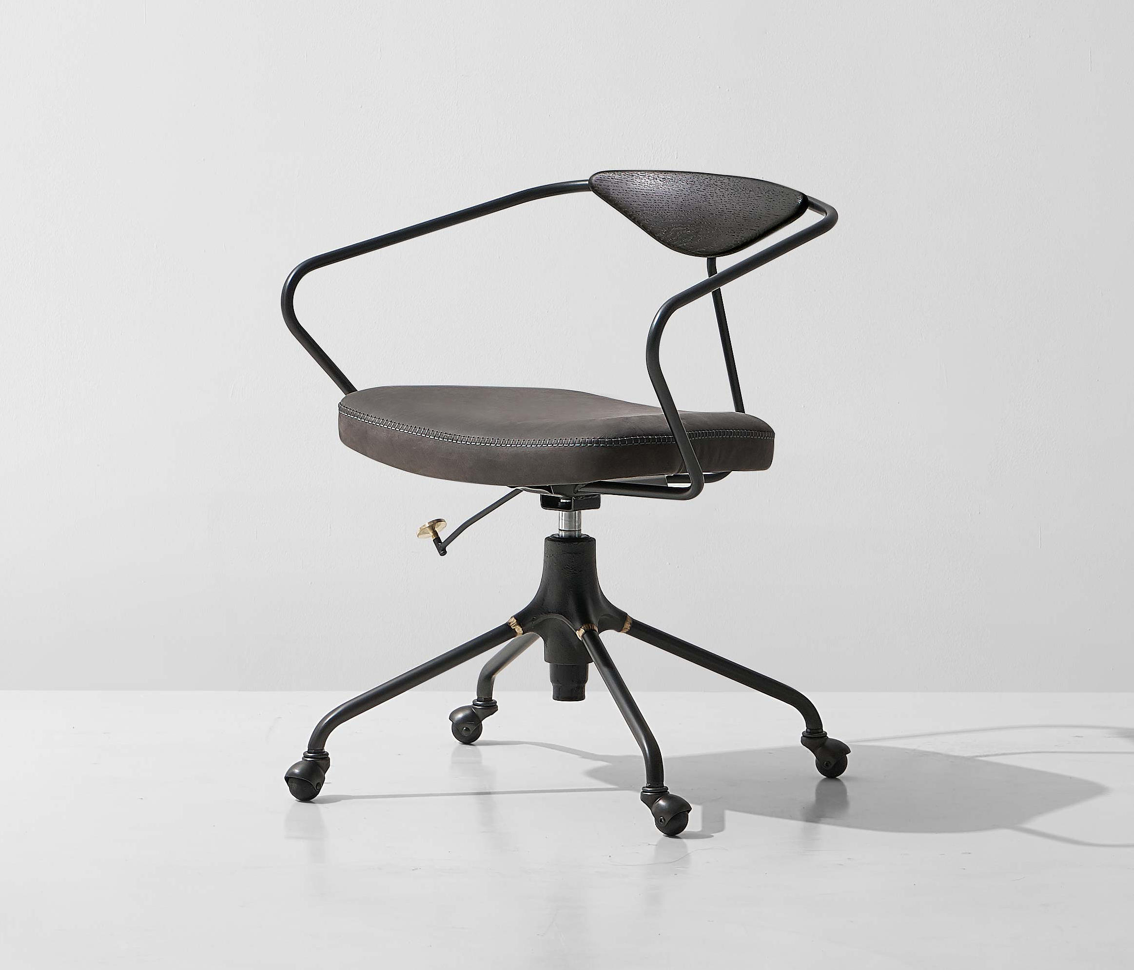 Akron Desk Chair Designer Furniture Architonic