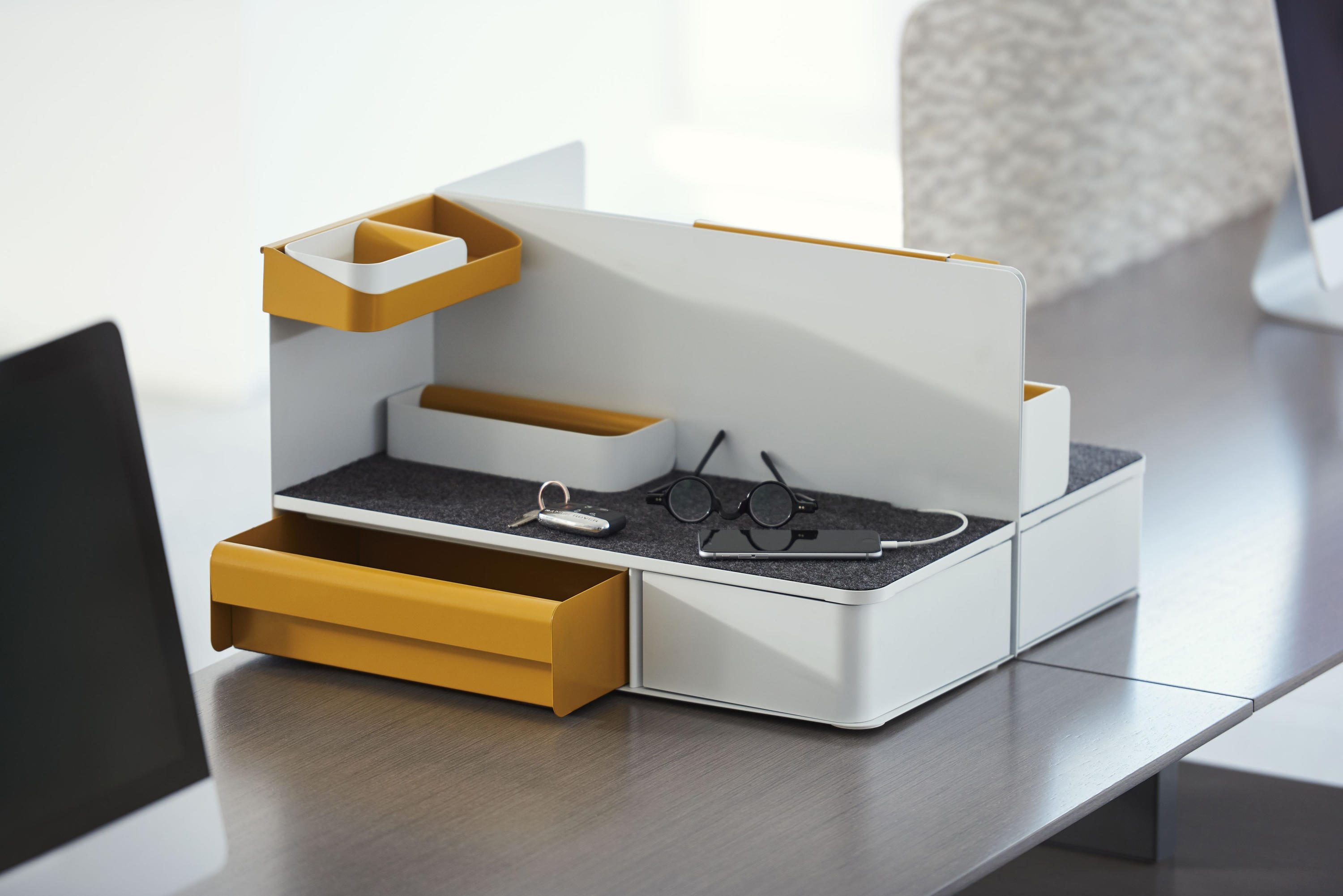 Tn Storage Accessories Desk Tidies From Teknion Architonic