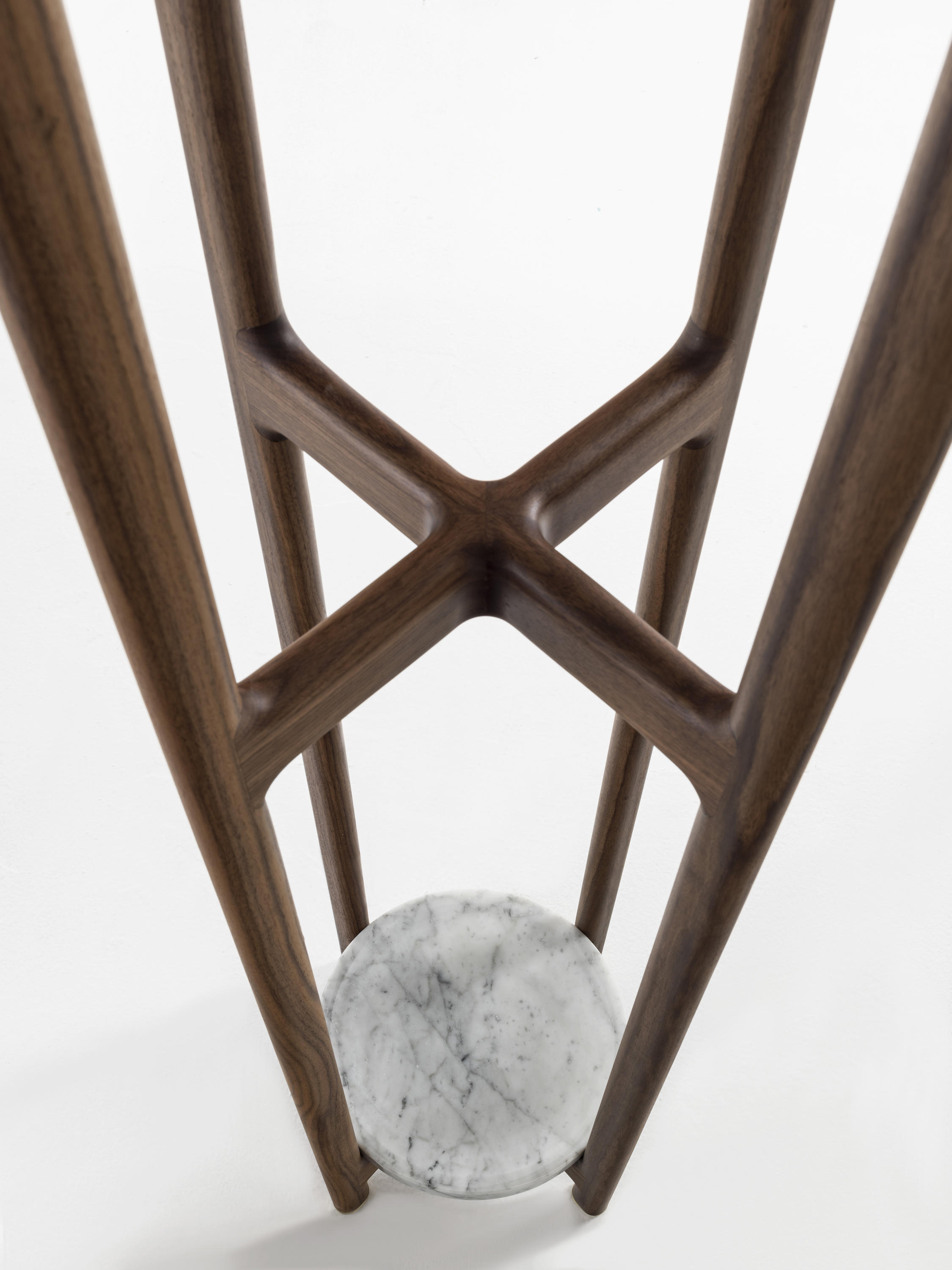 Igor Appendiabiti & designer furniture