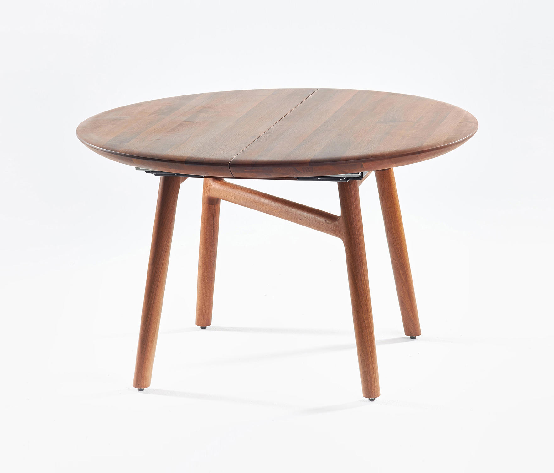 As reading Enrichment Dash round table & designer furniture | Architonic