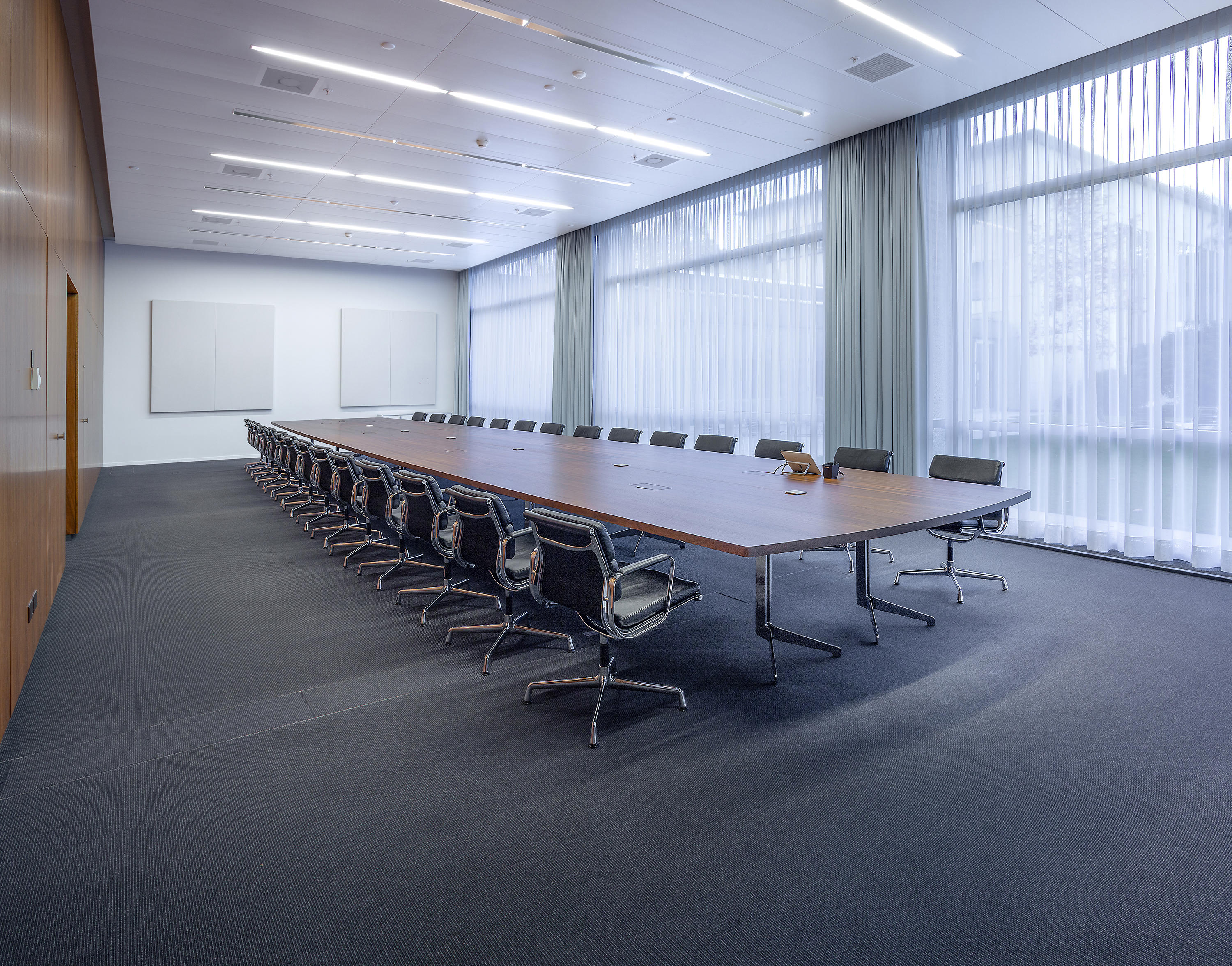 LYNX MEETING - Contract tables from Mobimex | Architonic