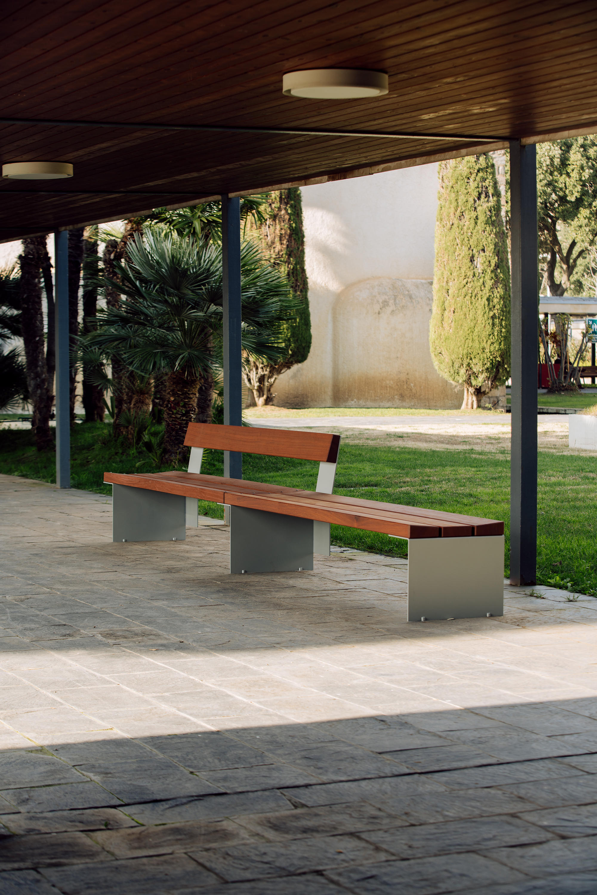 BANCAL BENCH - Benches from URBIDERMIS SANTA & COLE | Architonic