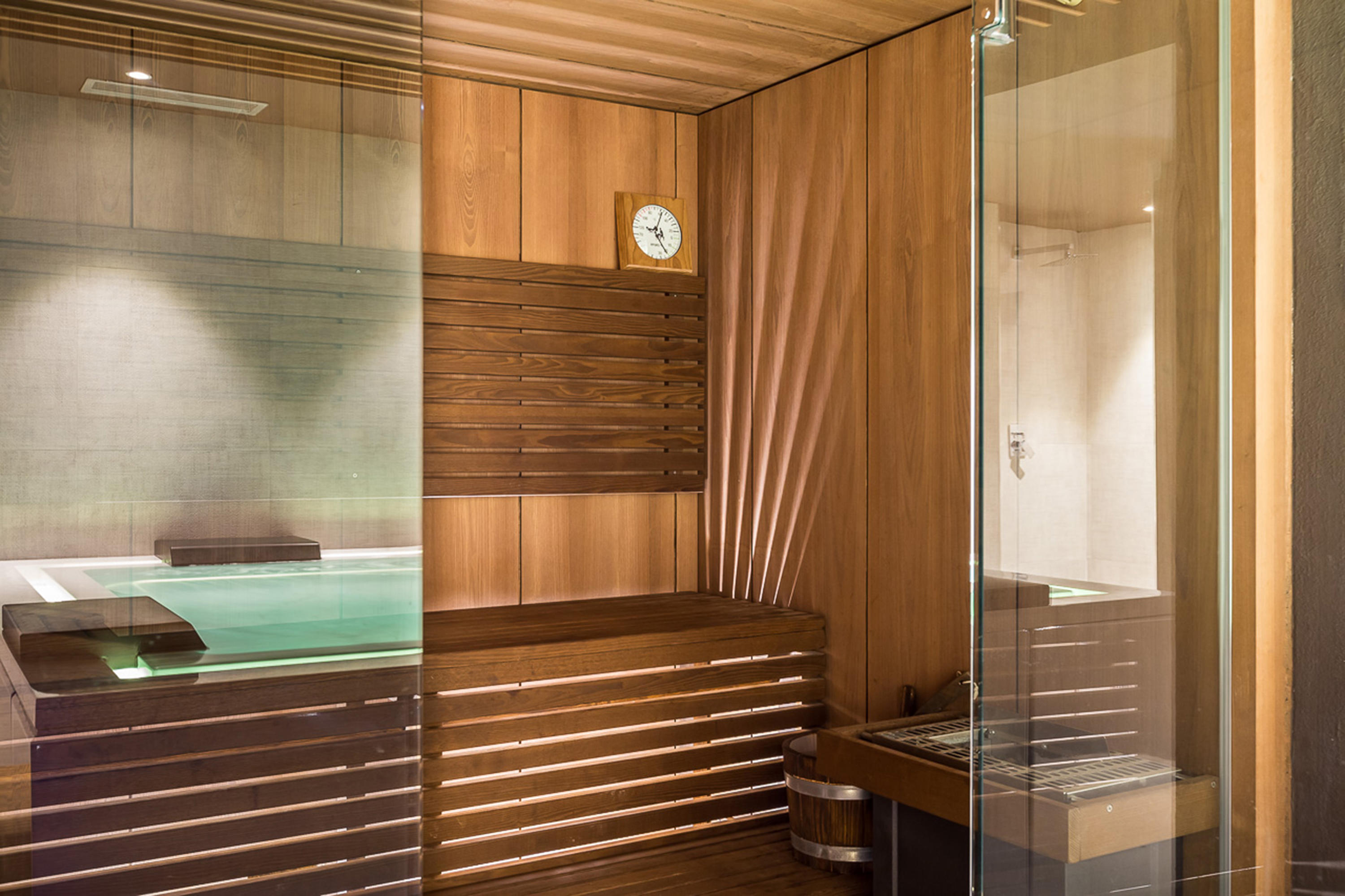 Monarch Elasticiteit vertrekken Sensation Sauna Medium & designer furniture | Architonic
