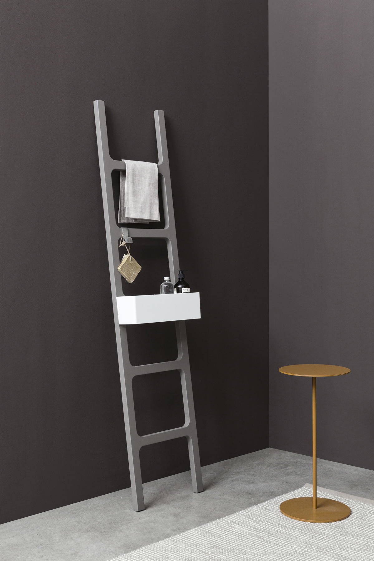 Tilt towel ladder by Discipline