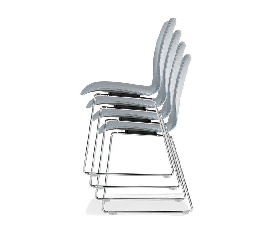 Trio chair on sled metal frame | Architonic