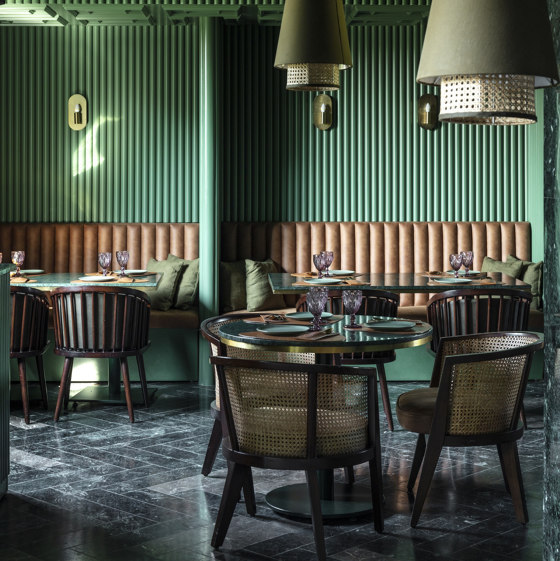 Green is good: luxury hospitality spaces with verdurous ...