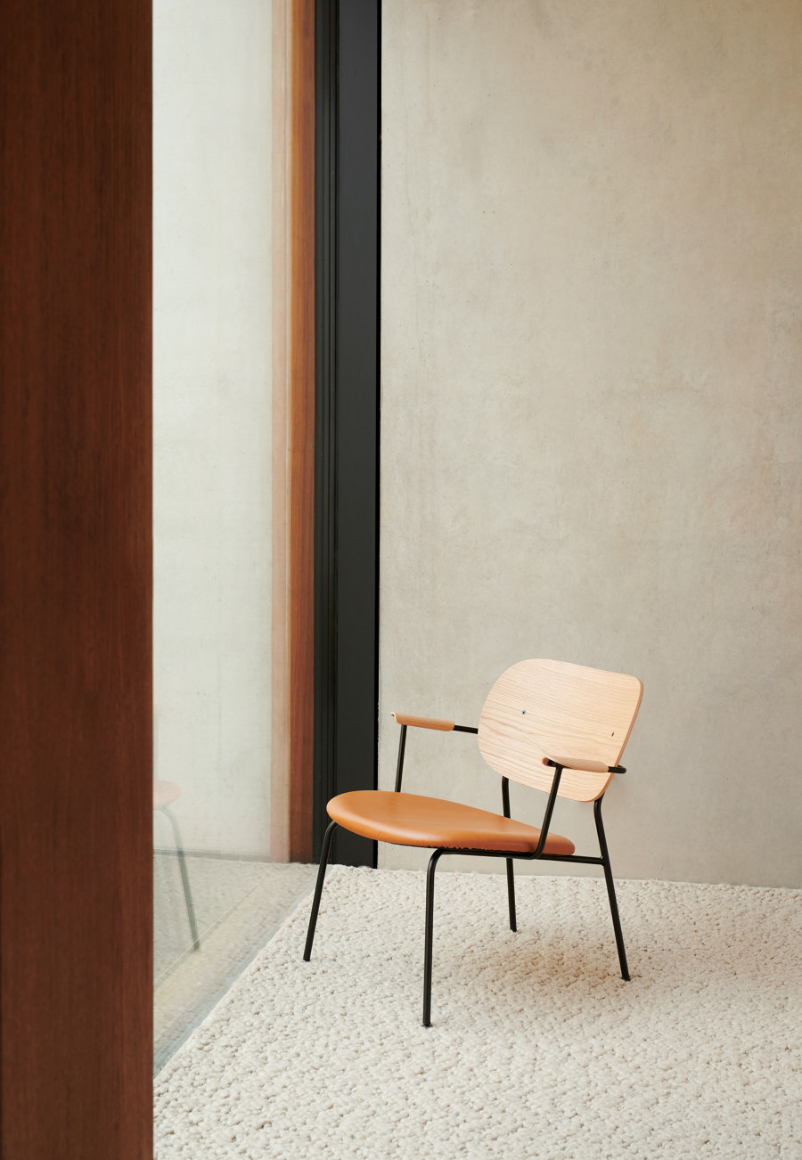 Light on its feet: Co Lounge Chair by MENU | Nouveautés